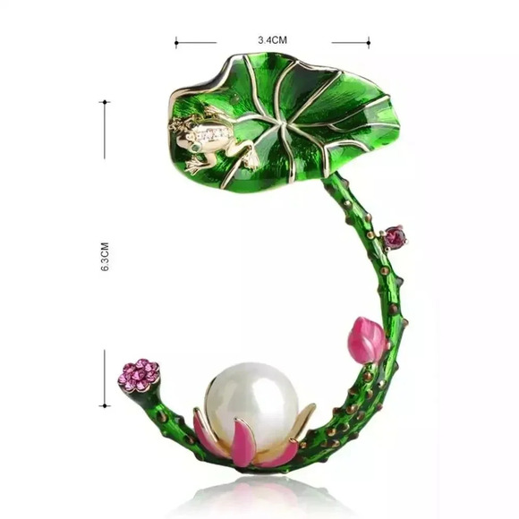 VQ Frog on Lotus Flower Brooch - Picture 5 of 8